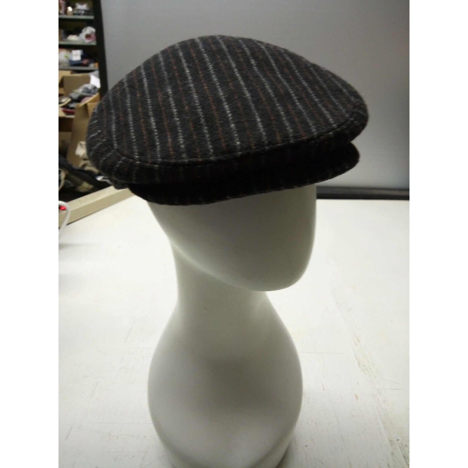 Bailey Of Hollywood Newsboy Men Hat Size: Large Black W/ Brown And Blue Pinstrip